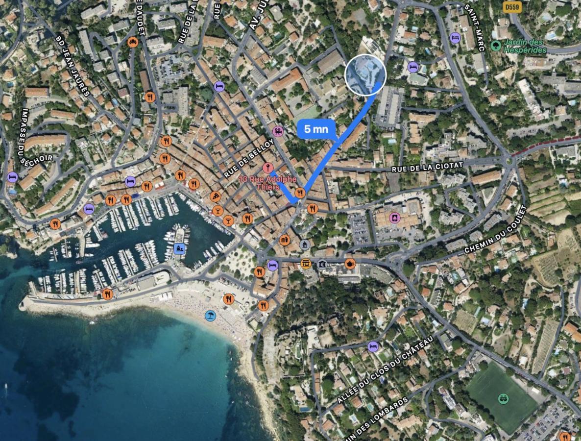 Au P'tit Canaille, plein centre avec parking privé Cassis Esterno foto